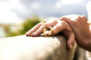 How to Cope With Divorce: 10 Practical Steps to Heal and Move Forward